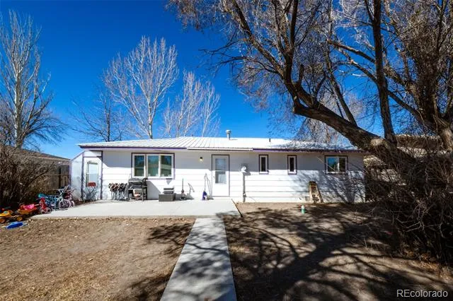 207 Bonney Drive Alamosa, CO 81101