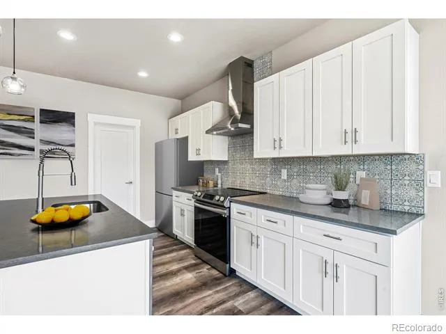 1751 Avery Plaza Street Severance, CO 80550