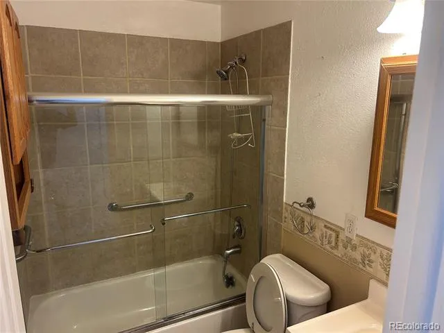6037 Quail Court Arvada, CO 80004