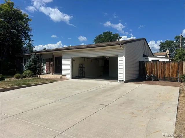 6037 Quail Court Arvada, CO 80004