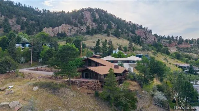 740 Flagstaff Road Boulder, CO 80302