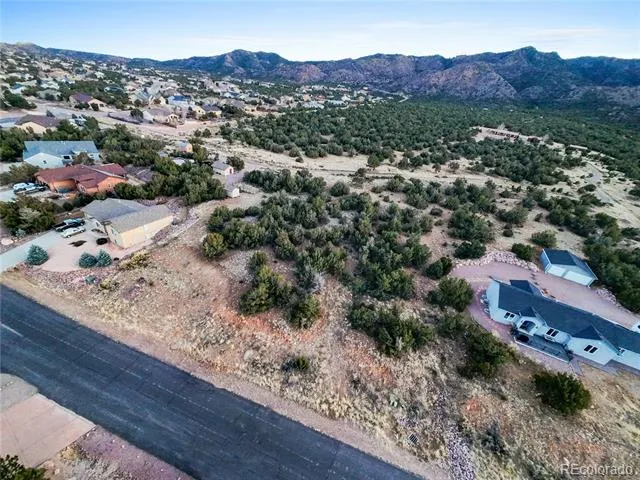 124 Eagle Crest Loop Canon City, CO 81212