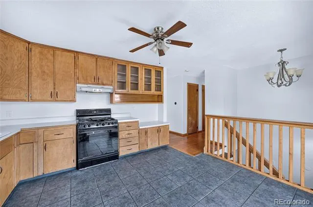 61 Louis Nelson Road Pueblo, CO 81001