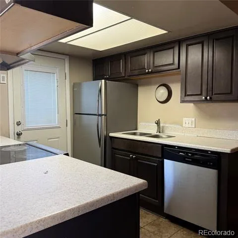1955 S Oakland Way Aurora, CO 80014
