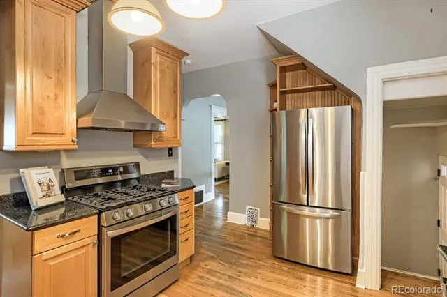 1000 E 7th.a Avenue Denver, CO 80218
