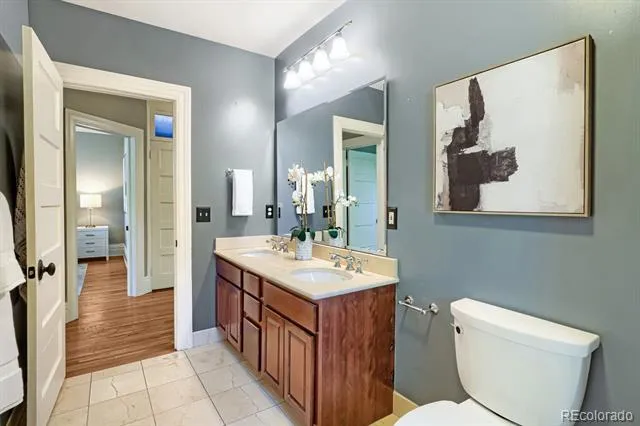 1000 E 7th.a Avenue Denver, CO 80218
