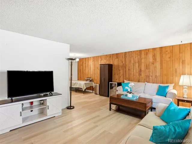 5910 W 108th Place Westminster, CO 80020
