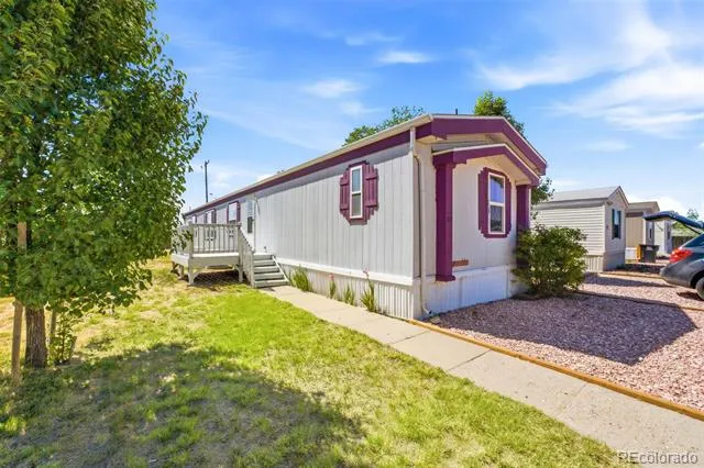 218 Grape Street Hudson, CO 80642