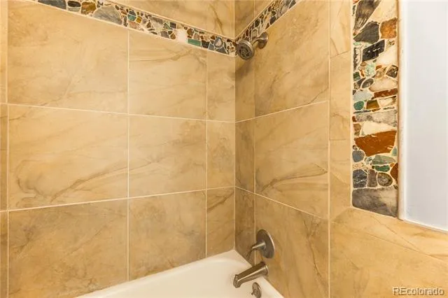 208 Elm Court Castle Rock, CO 80104