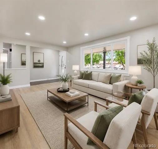 6902 Oak Way Arvada, CO 80004