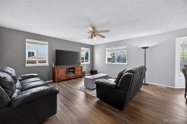4052 S Kirk Way Aurora, CO 80013