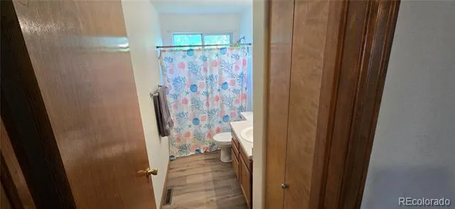 4052 S Kirk Way Aurora, CO 80013