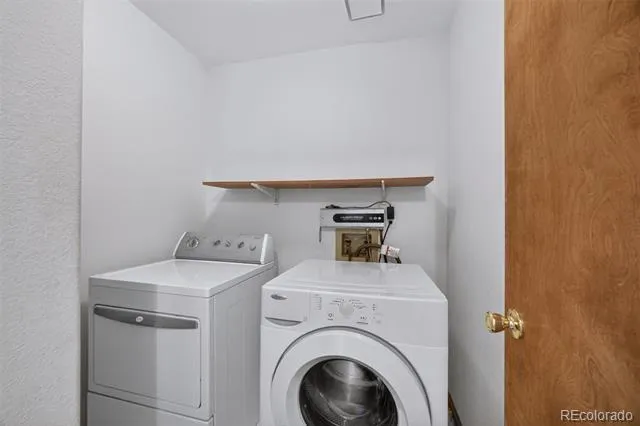 4052 S Kirk Way Aurora, CO 80013