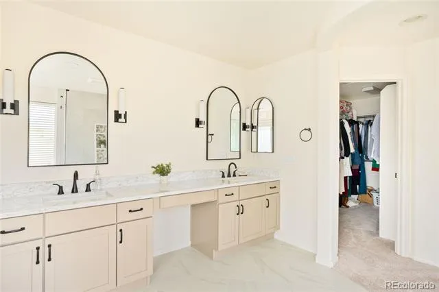 15999 E Summit Fox Avenue Parker, CO 80134