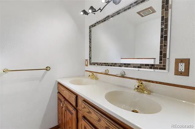 3633 Indianpipe Circle Colorado Springs, CO 80918