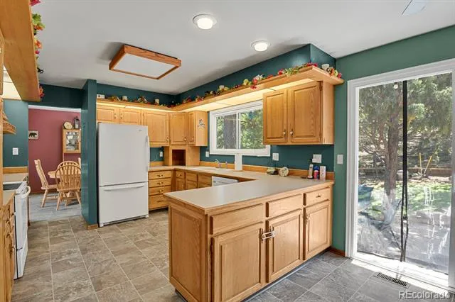 5325 Autumn Hills Court Colorado Springs, CO 80919