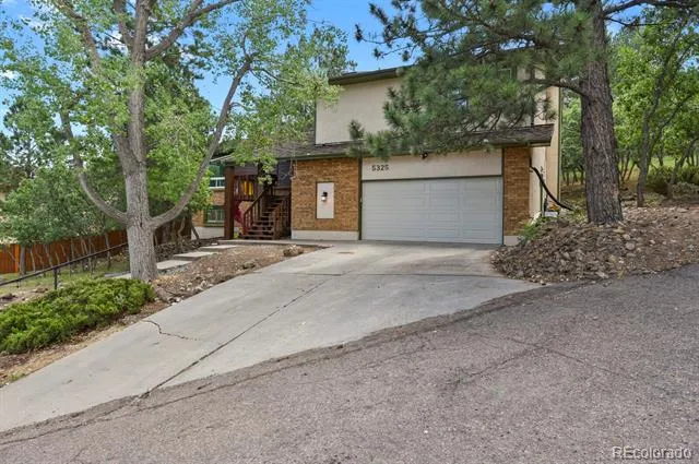 5325 Autumn Hills Court Colorado Springs, CO 80919
