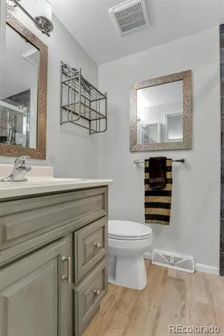 2433 E Fremont Court Centennial, CO 80122
