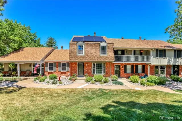 2433 E Fremont Court Centennial, CO 80122
