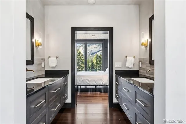 21261 Broadview Road Nathrop, CO 81236