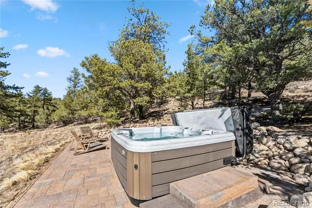 21261 Broadview Road Nathrop, CO 81236