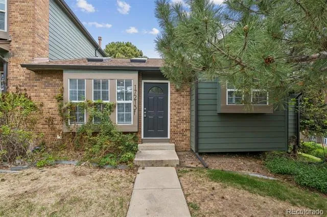 17213 E Stanford Avenue #F Aurora, CO 80015