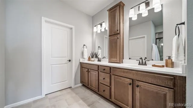 5006 Tempe Street Aurora, CO 80019