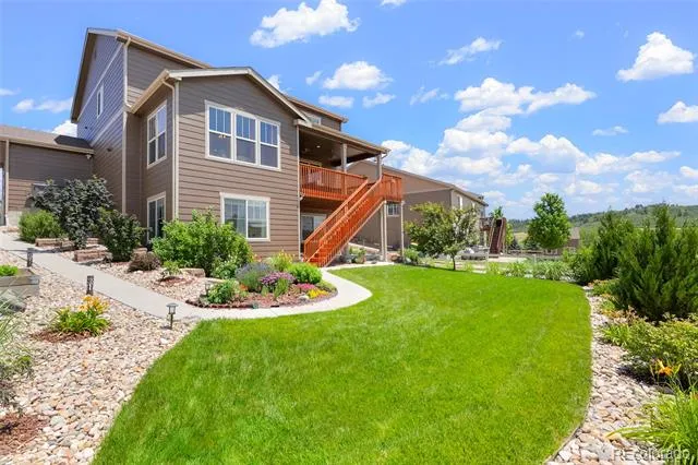 6040 Clover Ridge Circle Castle Rock, CO 80104