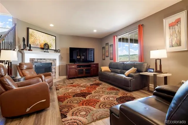6040 Clover Ridge Circle Castle Rock, CO 80104