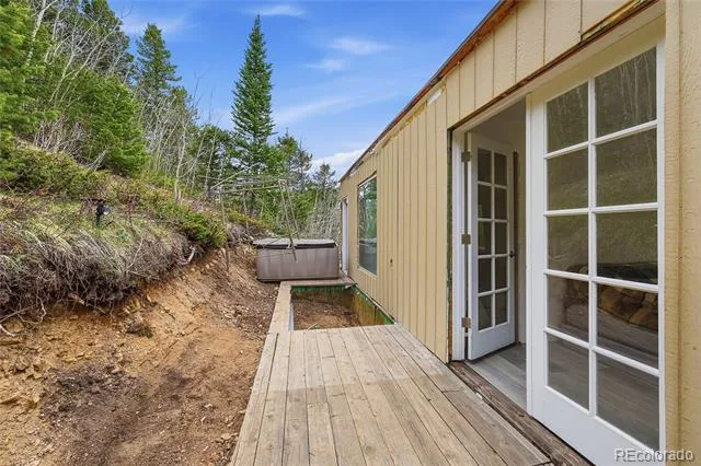 70 Utica Street Ward, CO 80481