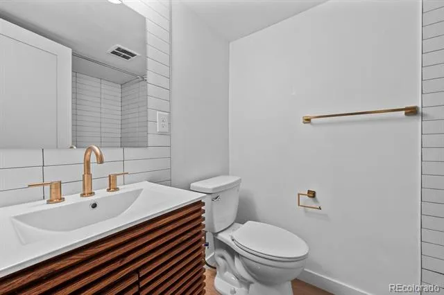 1200 S Monaco Street Parkway #27 Denver, CO 80224