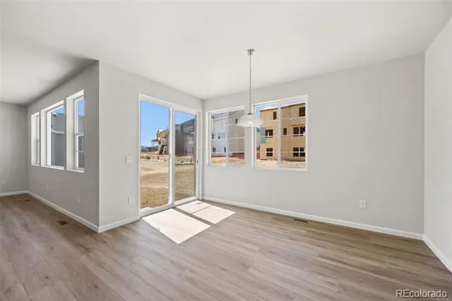24376 E 35th Drive Aurora, CO 80019