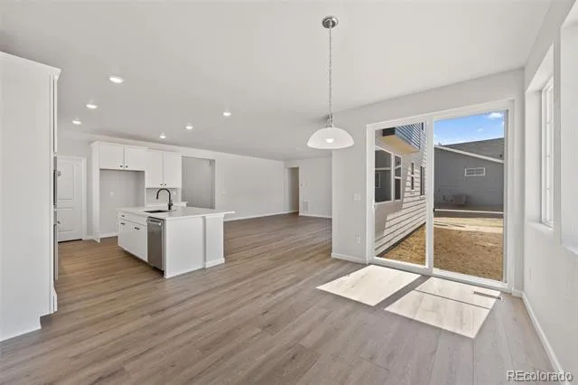 24376 E 35th Drive Aurora, CO 80019