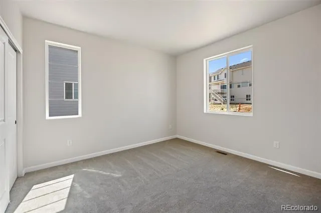 24376 E 35th Drive Aurora, CO 80019
