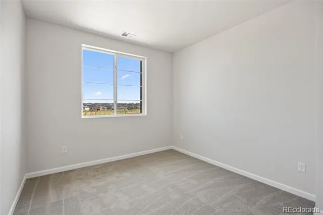 24376 E 35th Drive Aurora, CO 80019