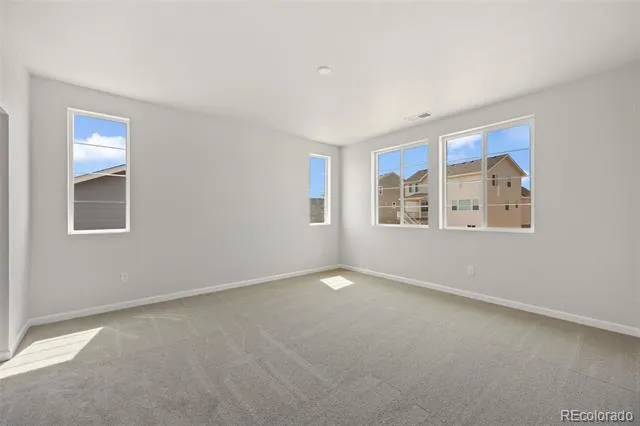 24376 E 35th Drive Aurora, CO 80019
