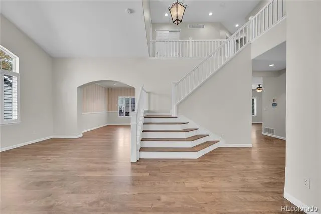 9424 S Hackberry Lane Highlands Ranch, CO 80129