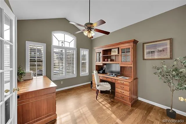 9424 S Hackberry Lane Highlands Ranch, CO 80129