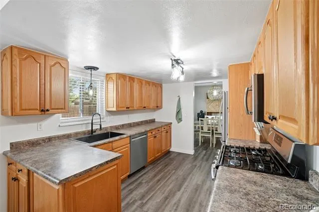1535 S Terry Street Longmont, CO 80501
