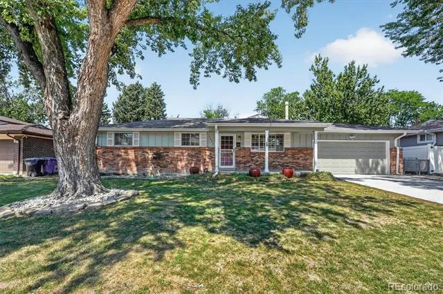 3019 S Eaton Street Denver, CO 80227