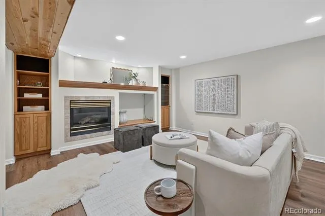 3019 S Eaton Street Denver, CO 80227