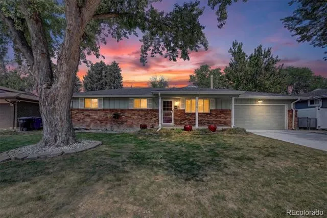 3019 S Eaton Street Denver, CO 80227