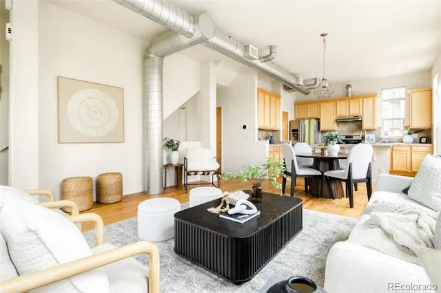2889 Syracuse Court Denver, CO 80238
