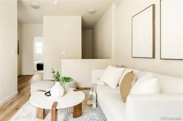 2889 Syracuse Court Denver, CO 80238