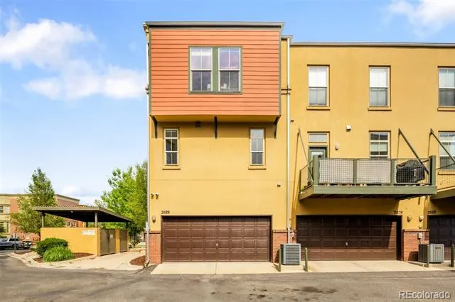 2889 Syracuse Court Denver, CO 80238