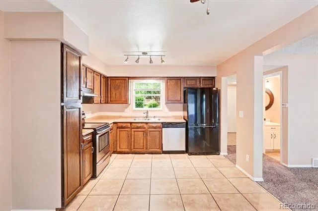 2826 S Wheeling Way Aurora, CO 80014