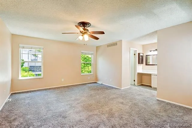 2826 S Wheeling Way Aurora, CO 80014