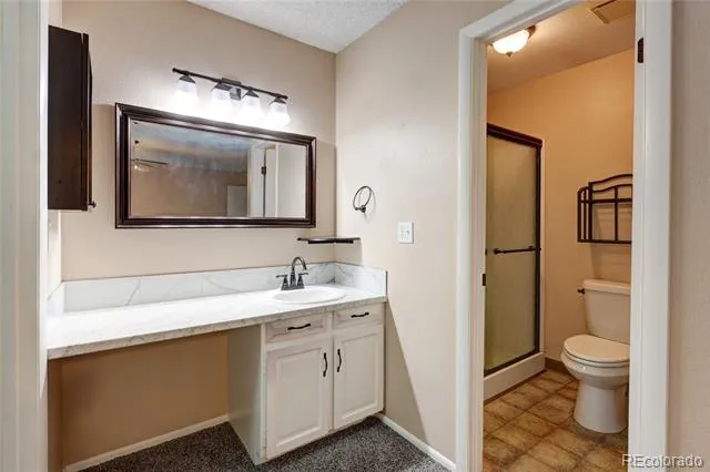 2826 S Wheeling Way Aurora, CO 80014