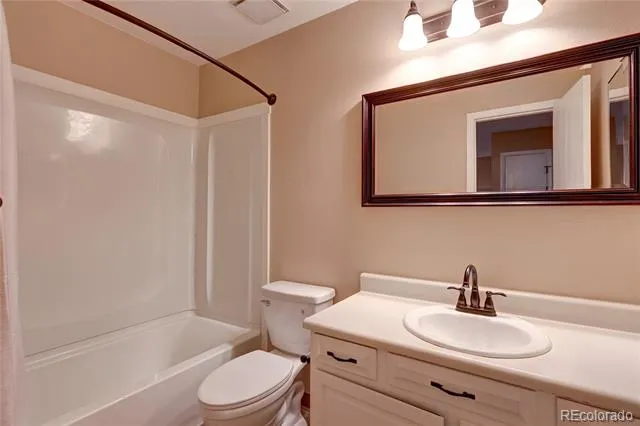 2826 S Wheeling Way Aurora, CO 80014