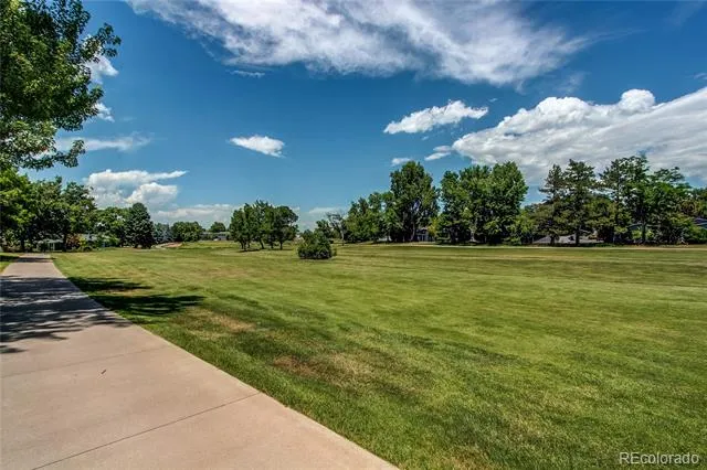 2826 S Wheeling Way Aurora, CO 80014